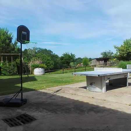 Retour Au Source Farm stay Monprimblanc