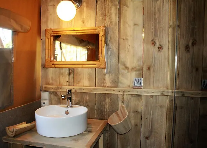 Retour Au Source Κατάλυμα σε φάρμα Monprimblanc